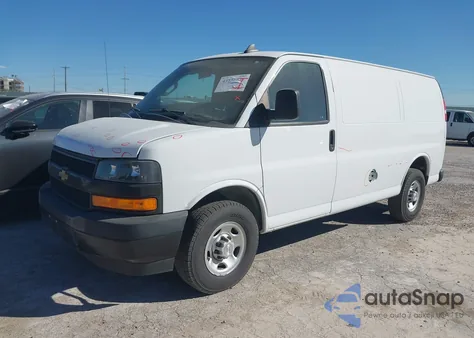 2022 Chevrolet Express Cargo Rwd 2500 Regular Wheelbase Wt from USA, damaged, VIN 1GCWGAFP2N1182138